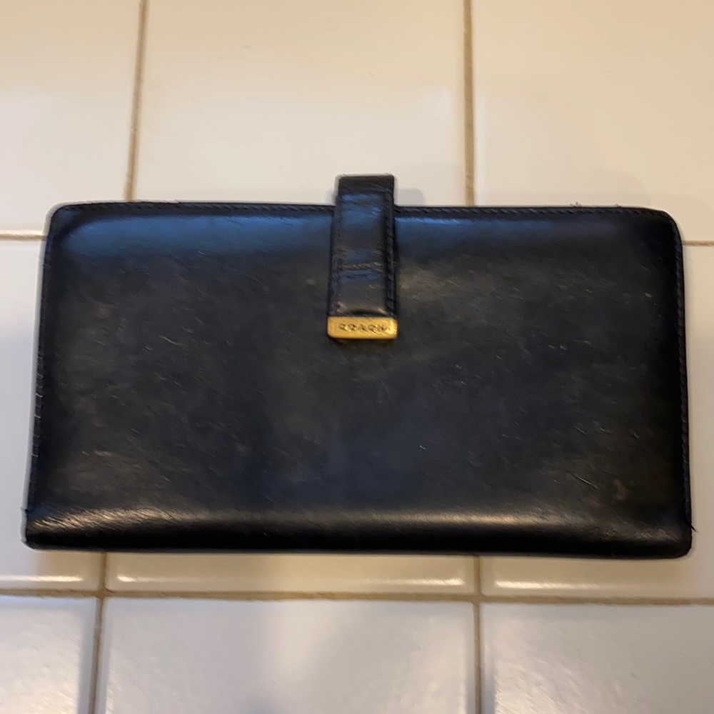 Coach wallet black leather pre-owned